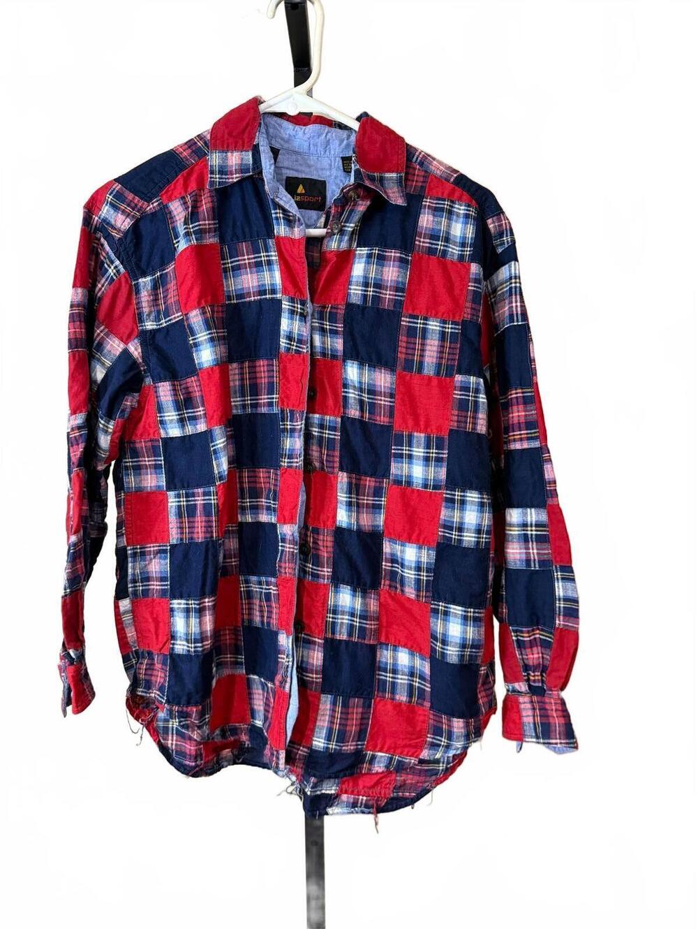 90s Women's Casual Red and Navy Plaid Shirt Lizsport Small Americana